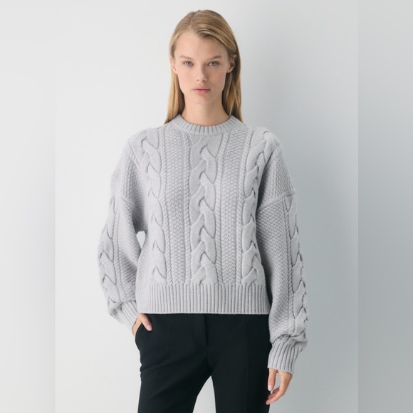 Aritzia Sweaters - Aritzia Heritage Knit Merino‎ Wool Crew Hi-hip Sweater